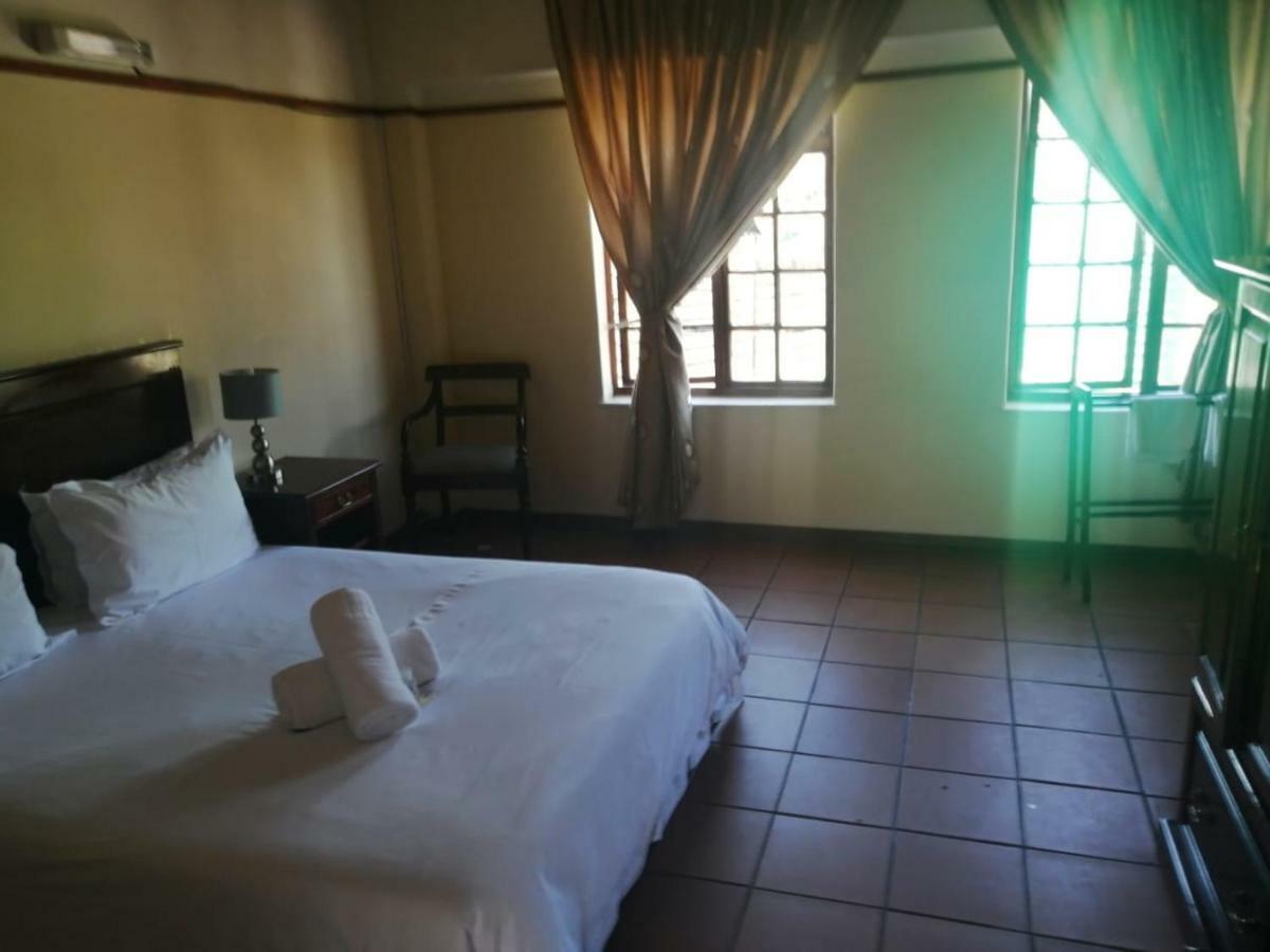 The Woodsman Bed And Breakfast Sabie Exterior foto